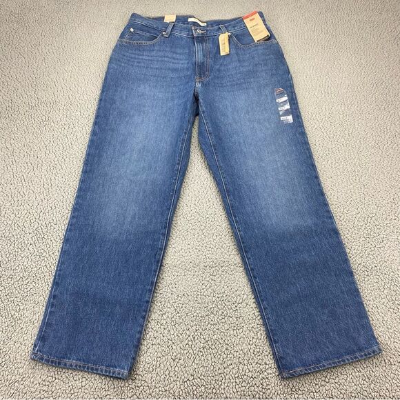 Levi's Women's '94 Baggy Straight Leg Mid-Rise Jeans  NWT  |   Size:  32 x 31 - Picture 3 of 16